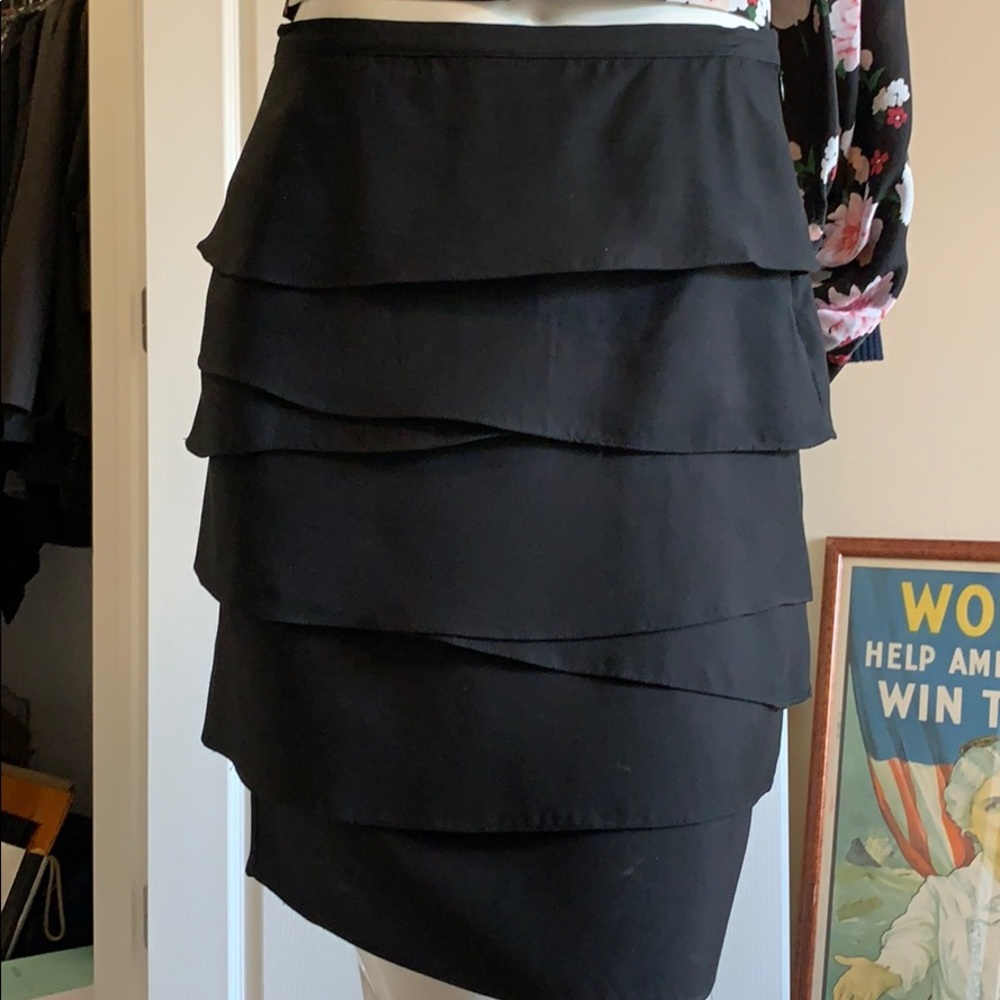 Magaschoni NWT Silk Crepe Asymmetrical Tiered Pencil Skirt 12